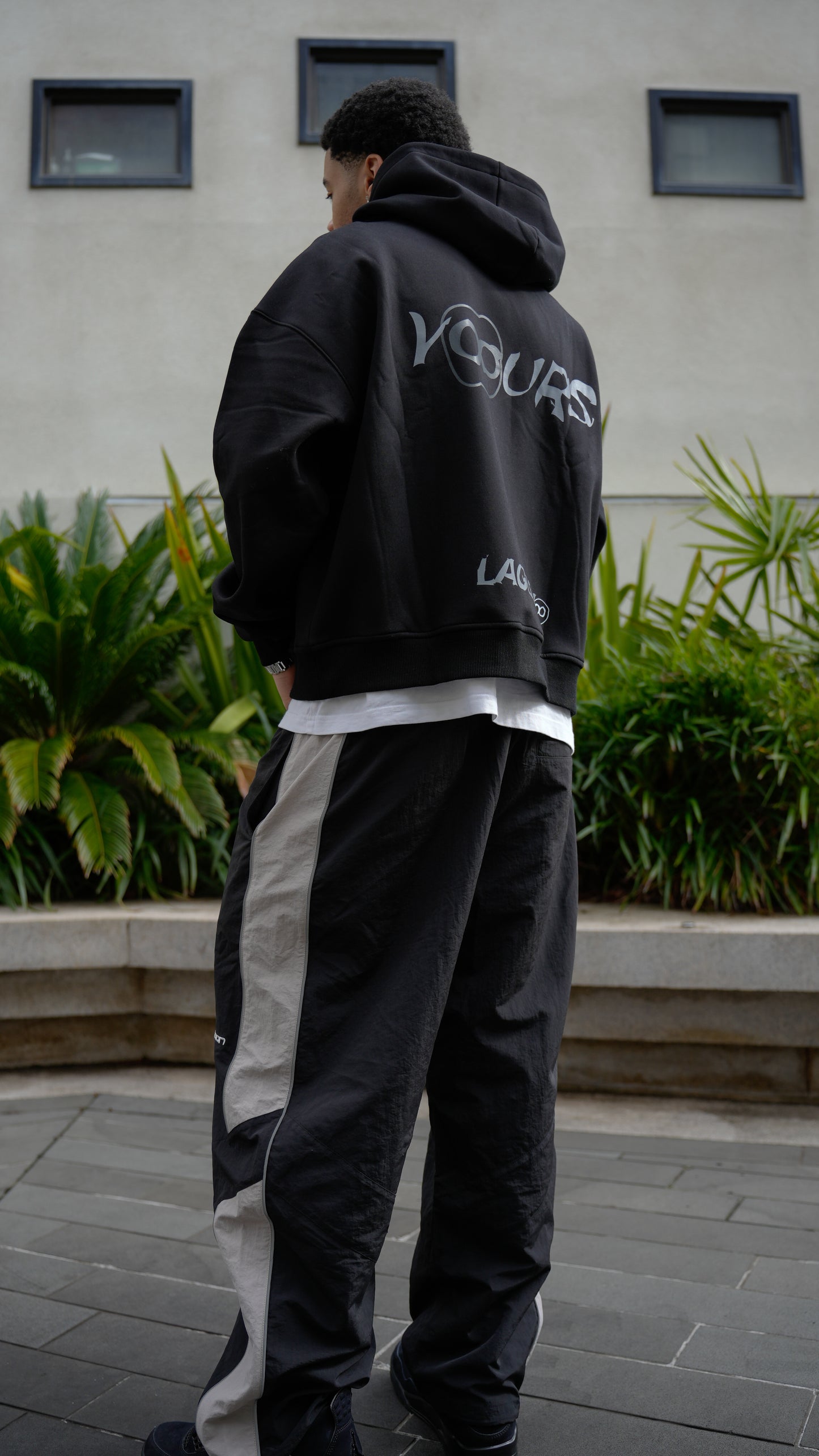 BLACK NYLON PANTS