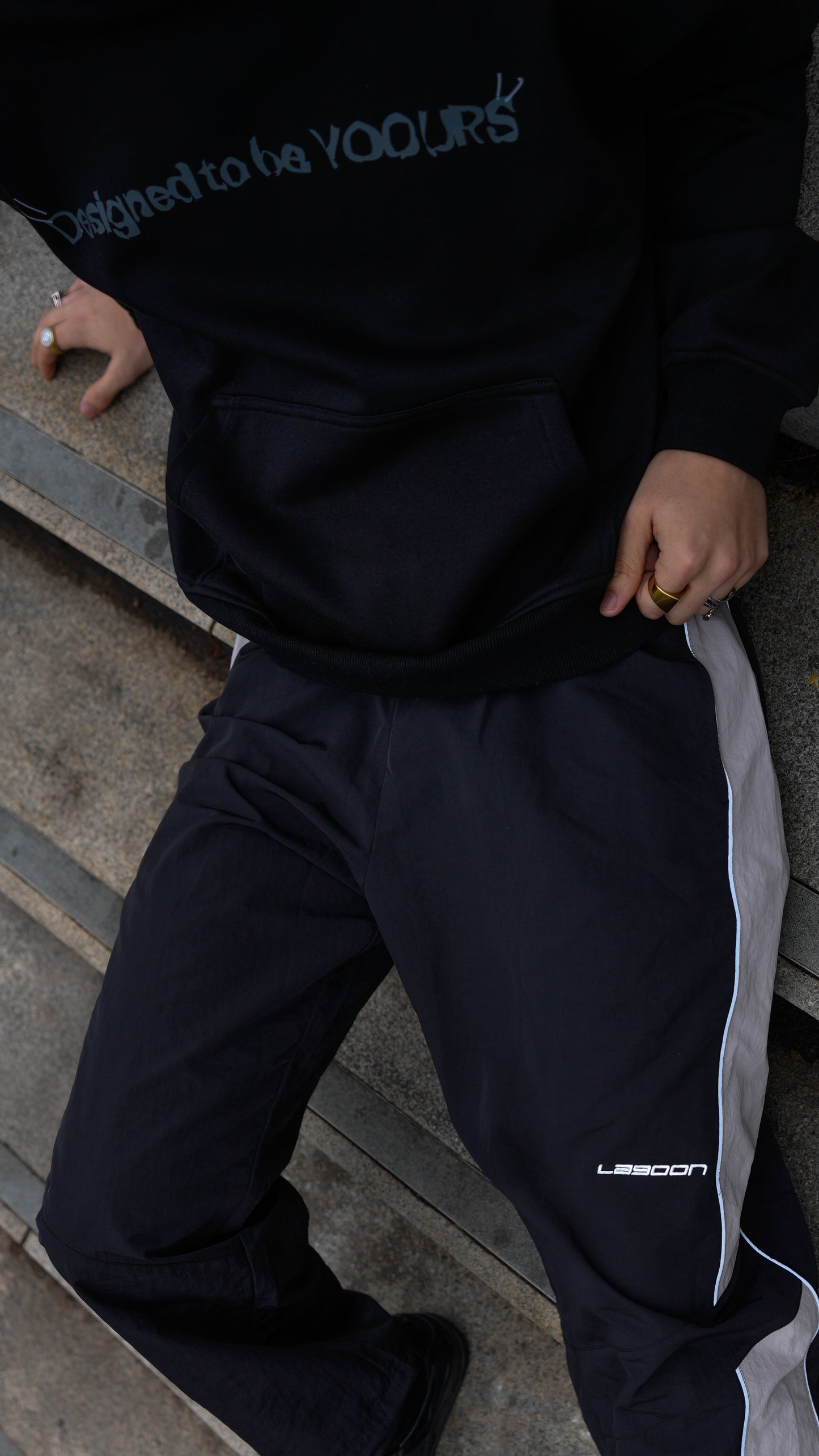 BLACK NYLON PANTS